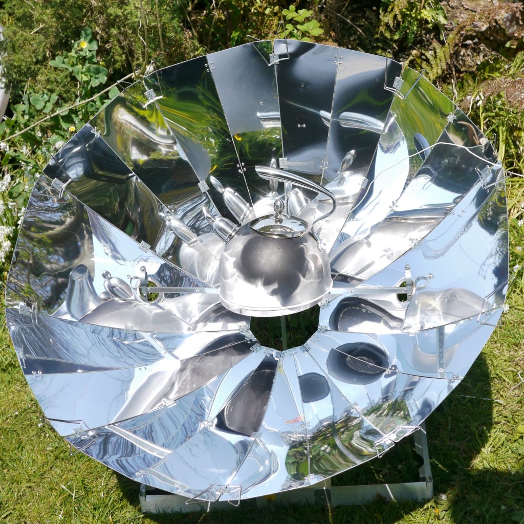 a-sunplicity-2018-folding-parabolic-solar-cooker-www